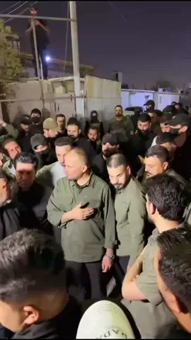 زلم سرايا السلام الان في البصره امام مقر الفرقة الثالثة قائد الفرقه الثالثه محمد ماجد الرويمي المعاون العسكري وسام الكناني #زلم_مقتدى_313 #سرايا_السلام_لواء_القوات_الخاصه✌🇮🇶 #مقتدى_الوطن 