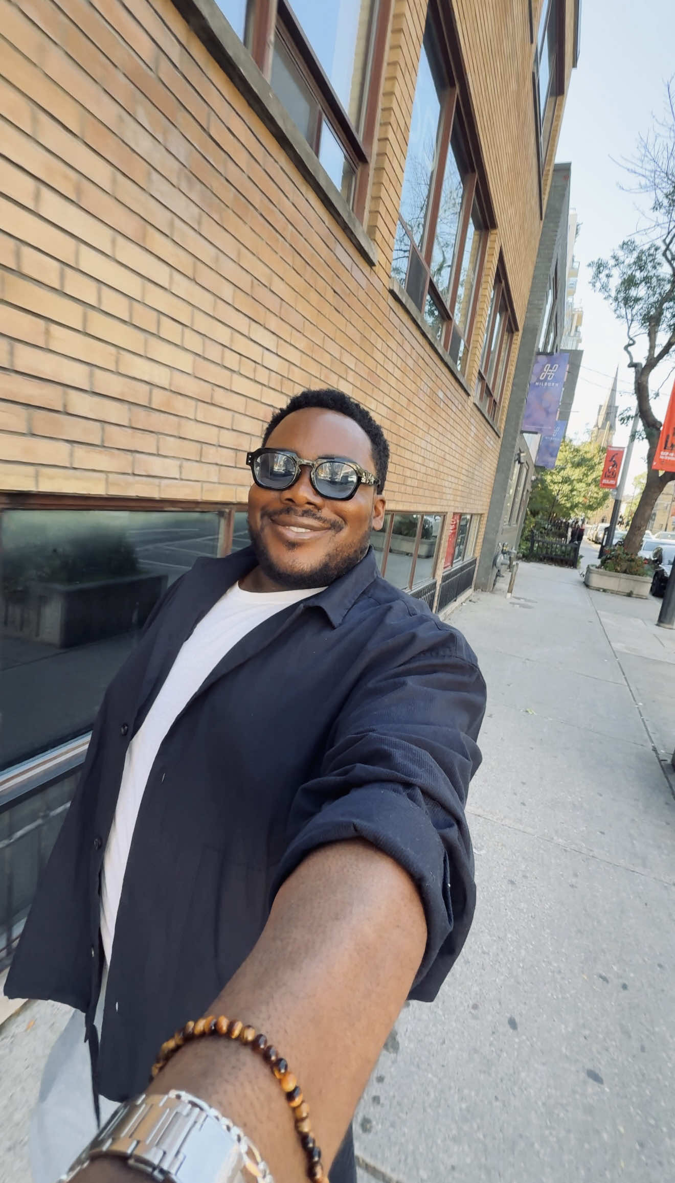 Couple of errands on a perfect Sunday! #errands #nails #groceryshopping #torontolife #torontotiktok 