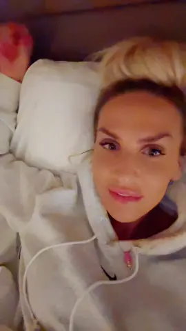 🍁@𝕄𝕚𝕤𝕤 ℝ𝕖𝕕 #fyp #evilqueenchelsey #amsterdam 