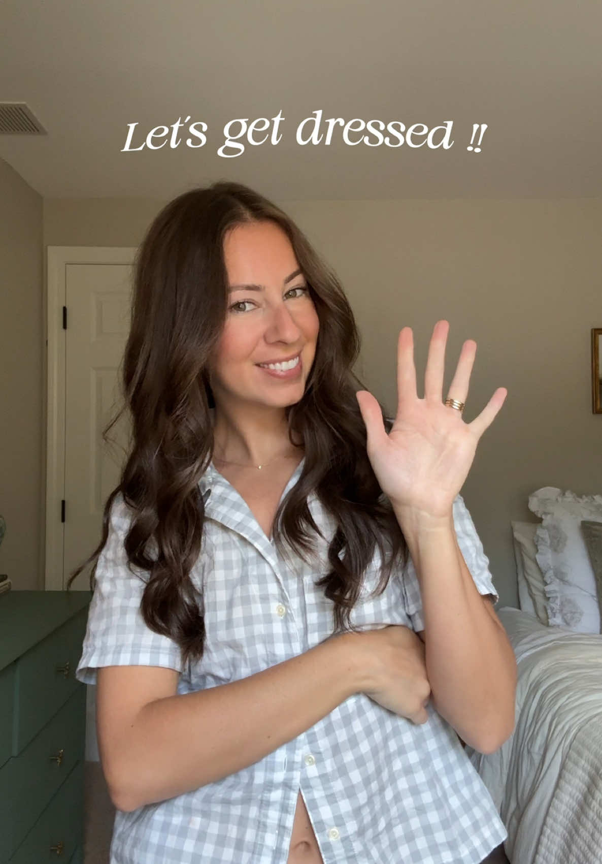 White after Labor Day is a must #letsgetdressed #fallfashion #fallinspo #loafers #loafersshoes 