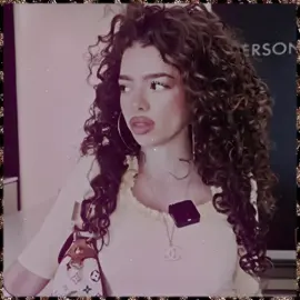 Just poppin bandz 🤷🏻‍♀️@demitrakalogeras #foryoupage #blowthisup #fyp #demitraedit #demitrakalogeras 