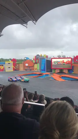 Aqui é o Brasil 🇧🇷  #hotwheels #carros #betocarrero  #viagem #diversão 