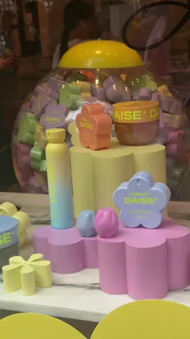 Had the best time with @daisebeauty 🍭🍦🤍 #nyc #popup #beauty 