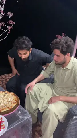 pizzae na makhke walambo 😀 🤣 #viral #fyp #ceoofqwat 
