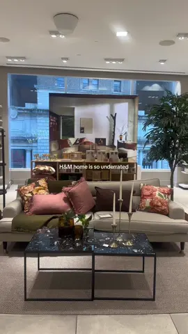 My new form of therapy 🥂  Linked the items in this video in my ShopMy in case you don’t have a store near you! 🤎 #hm #hmhome #interiordesign #homedecor #falldecor 