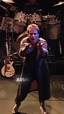 🇬🇧 Cutting Crew • (I Just) Died in Your Arms Tonight (Acabó De Morir En Tus Brazos Esta Noche) 1986. #LIVEIncentiveProgram #SideHustleLIVE #PaidPartnership 