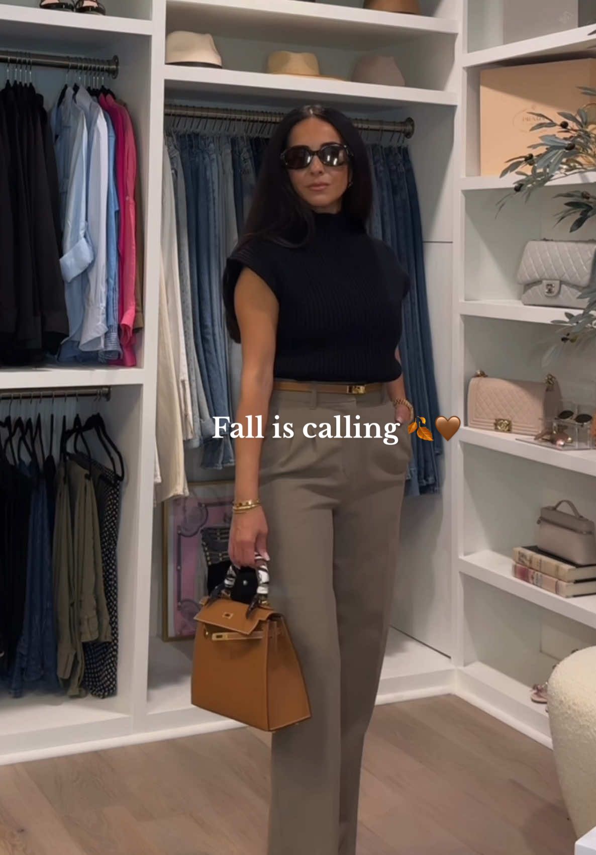 🍂 Fall is calling… answering with quick outfit inspo for 2025 ✨ #fallfashion #fashiontiktok #stylingideas #styleinspo 