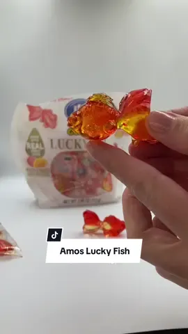 Life is better in 4D #luckyfish #amos #gummy #amosgummy 