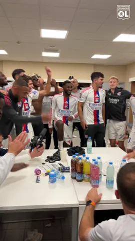 La joie dans le vestiaire 😍🔥 #bts #ligue1