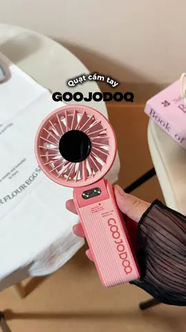 Quạt nhỏ mà siu mát nha #goojodoq #quatmini #quatminicamtay #goojodoqfan #xuhuong 