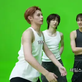 слишком много вопросов #cortis #james #juhoon #martin #keonho #sunghyun #кортис #kpop #кпоп #fyp #fashion 