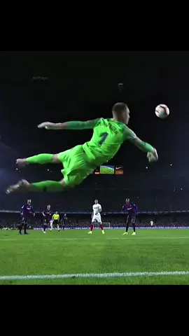 Impossible save ( goalkeeper) 🔥😳 #moment #fyp #save#goalkeeper 