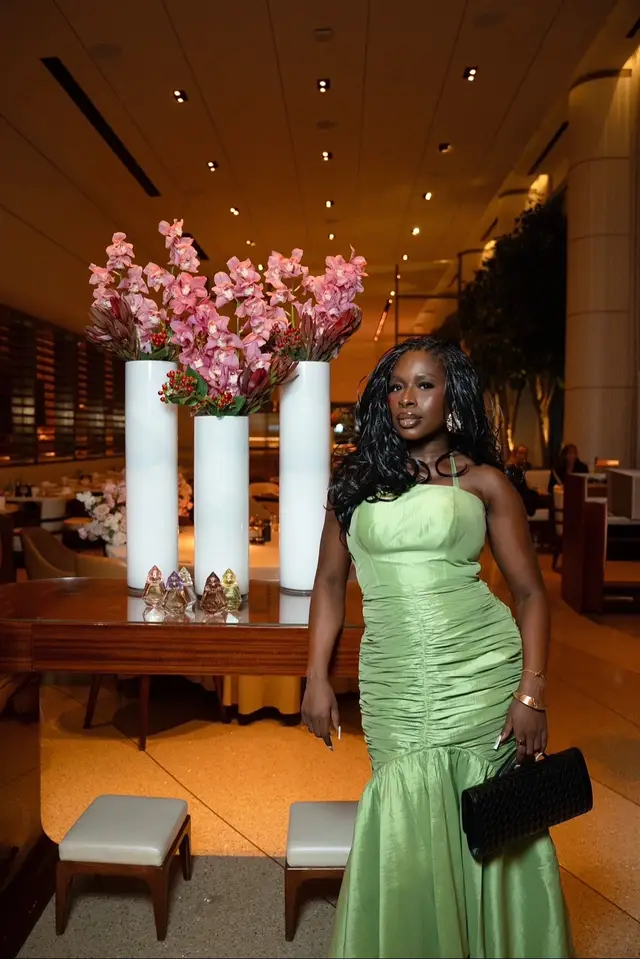 From growing up watching @Jackie Asamoah teach us how to beat a face, to being in the room celebrating her newest fragrance—this is a full circle moment for me! I’m truly honored to have been hand-selected to join @FORVR MOOD celebrating a beautiful launch. It’s so inspiring to see another dark-skinned Black woman build a brand alongside her partner, Denis, and carve out her own lane…AGAIN in an industry that constantly tries to box us in. Being in that room surrounded by beautiful Black people making moves FEDDD MEEE! And y’all know Hard to Get has always been my fav of the bunch, but She Was Here is takinggggg it!! Congrats Forvr Mood on a successful launch & cheers to many more 🥂✨ #forvrmood #jackieaina #influencerevent 