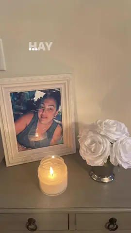 Happy Heavenly Birthday 🎂 mi comadre Julissa 🎈🎈🎈Siempre me voy a preguntar porque Dios decidió dejarme sin ti tan pronto!!