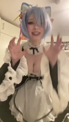 Just ignore the wig net XD #rezerocosplay #remcosplay #cosplayer #nekomimi 
