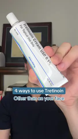 4 ways to use tretinoin other than on your face! What is your favorite use of tretinoin? Let me know in the comments ⬇️ #tretinoin #retinoid #dermarkologist #techneck  #darkelbows 