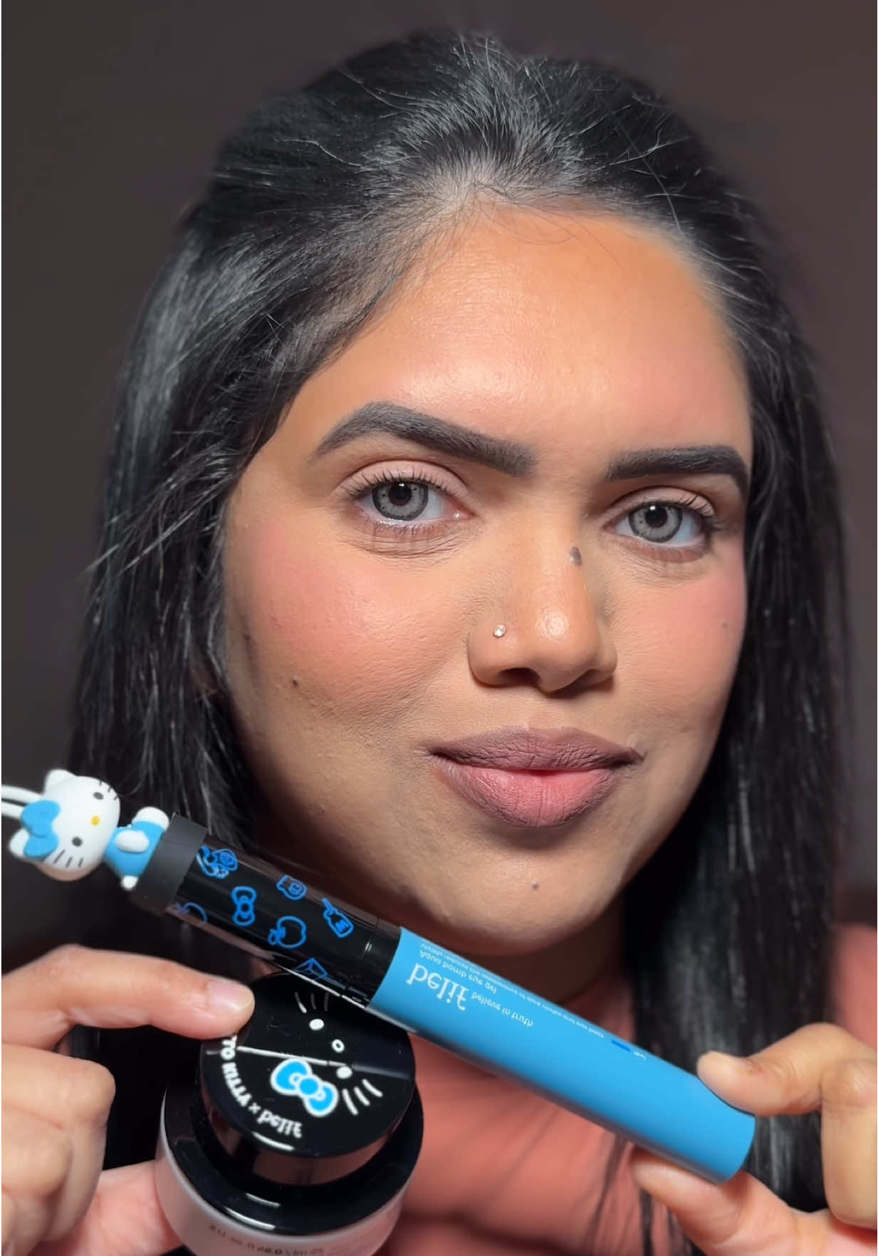 What if only 2 steps eye care gives you that healthy looking glow and hydration!? Would you try this duo? 💙Treat your under eye area with the Aqua Bomb Eye Gel. It cools, depuffs and reduces the appearance of eye bags and dark circles. 💙Moisturize with the True Cream Aqua Bomb which is a cooling and hydrating moisturizer with a bouncy, jelly texture. #skincare @belif USA @hellokitty #belif #hellokitty @sephora #belifxHelloKitty #sephora   