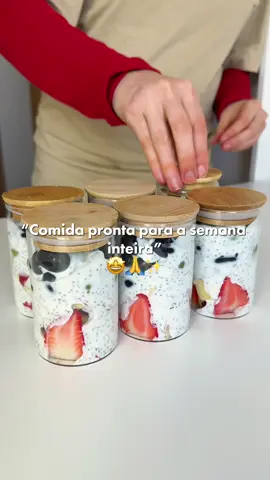 a gente sofre um pouco mas compensa muitoooooo no final, eu juro! fica por aqui para aprender a organizar a alimentação de forma prática, comendo comida gostosa de verdade e sem restrições 💌🤝✨ #marmita #alimentacaosaudavel #emagrecimento #organizacao #nutri   