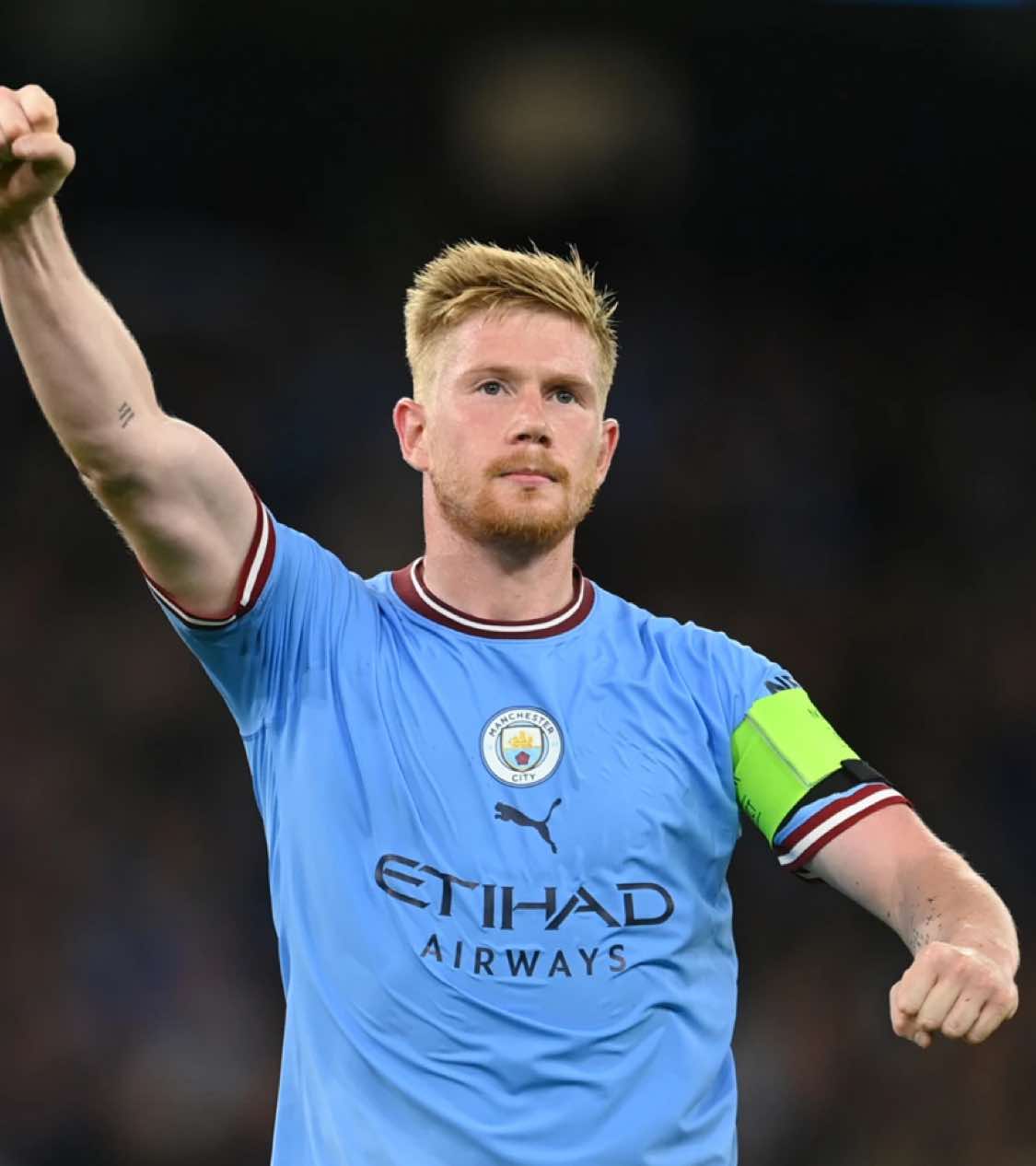 ErFaina commenta le parole di Antonio Conte su De Bruyne.#erfaina #damianoerfaina #milannapoli #milan #napoli #napoletani #milanisti #rossoneri #antonioconte #conte #allegri #maxallegri #calcio #seriea #controcalcio #pulisic #debruyne 