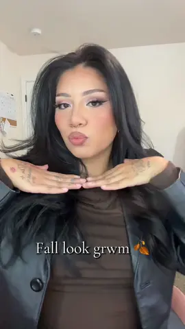 Pumpkin patch date 😌 #makeuptok #fallmakeup #makeuptutorial #makeuplook #fyp
