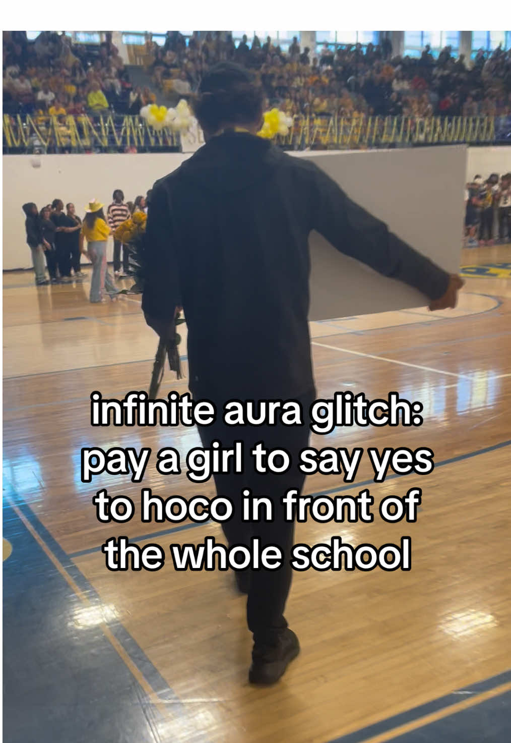 #Homecoming #highschool #hoco #hocoproposal #relatable to the people who saw my other video this one is a joke lmao