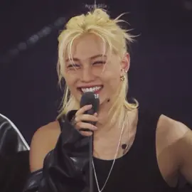 it’s my birthdayyy #felix #leefelix #straykids #kpopfyp #fyp 