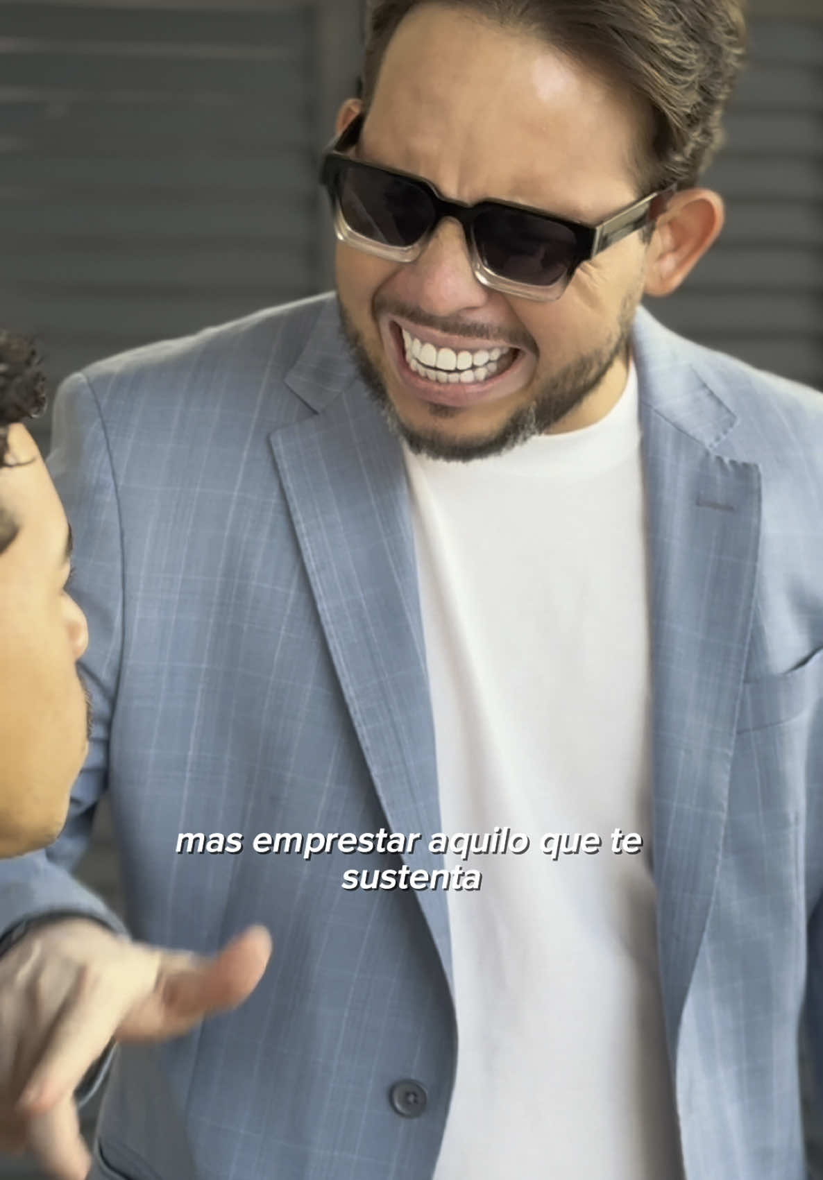 EP 22 – NÃO EMPRESTE O QUE CUSTOU SUOR! 💪 Ferramenta de trabalho não é só objeto. É o que te coloca em movimento. É o que garante seu resultado. 👉 Quem valoriza, cuida. 👉 Quem não valoriza, perde. No fim do dia, não é sobre a ferramenta… É sobre o respeito pelo seu esforço. Você já perdeu algo importante por emprestar? 👇 Comenta aí. #empreendedorismo #negocios #sucesso #motivacao #superacao #mindset #dinheiro #jornada #viral #parte22 #paravoce #fy