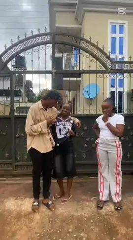 #ogaviralvideo #treanding #everyone @legacy dancer 💕 @Boy_Franklin @Kween Rhoda #comedyvideo 
