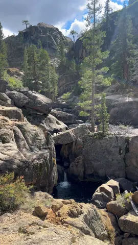 This place feels unreal, like stepping into a living storybook where every moment whispers a little magic🪄 #mountainhike #scenicview #californiatrails #naturemagic #mountainriver 