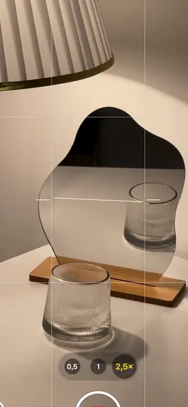 إنّ العيونُ نواطقٌ .. حفِظَ اللَّهُ من يراقبُ ملامحنا ليطمئنْ💛🤍 #تصويري #ليبيا🇱🇾 #تصوير_احترافي #CapCut #fyyyyyyyyyyyyyyyy 