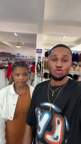 Junção perfeita 😍 @Lauriany Pedro 🇦🇴 @ROdma e Lauriany Novo SãoPaulo 