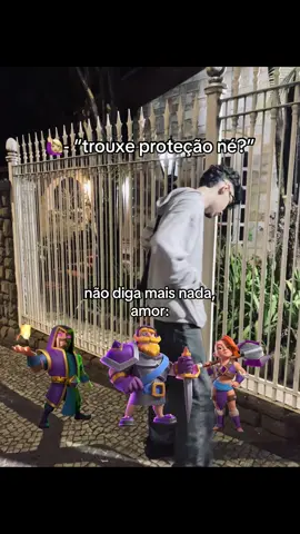 proteção evolutiva KKKK #clashroyale #fypage #meme #cavaleiro 