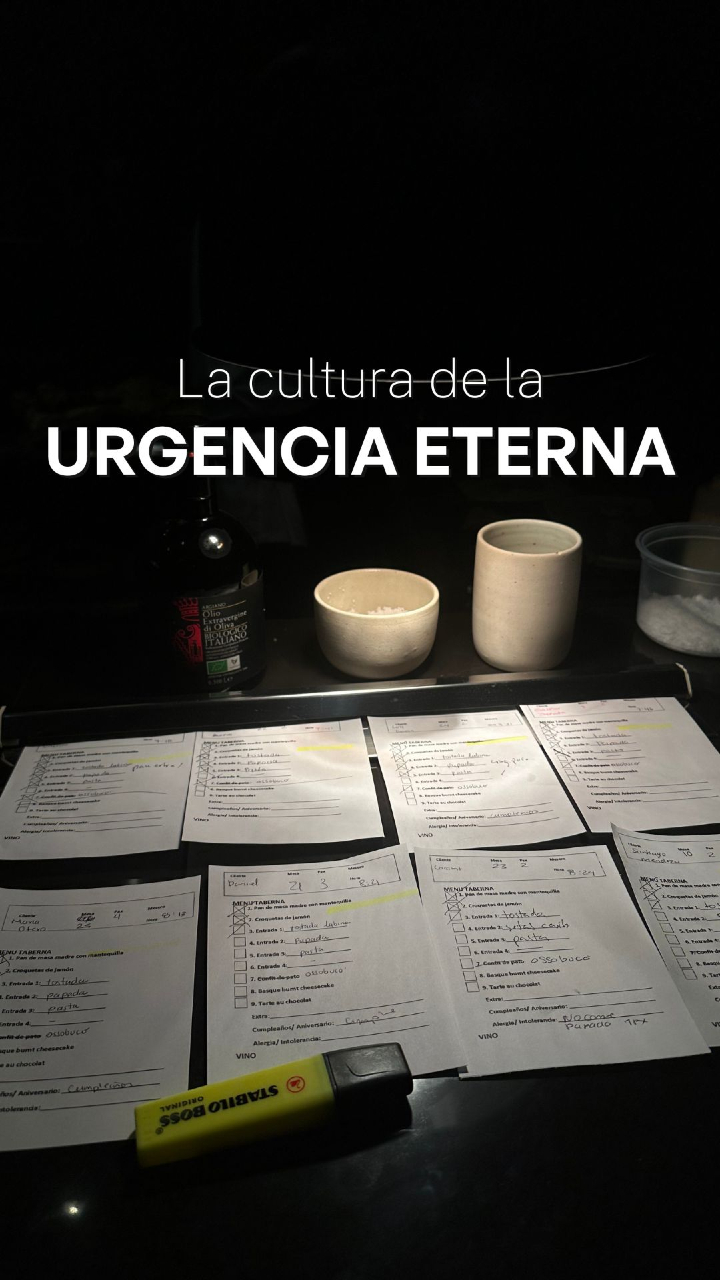 ¿Te la pasas apagando fuegos todos los días? Si todo tu negocio funciona a base de correr, resolver sobre la marcha y trabajar con cansancio constante, déjame decirte que eso no es sostenible. 👉 Esta “cultura de urgencia eterna” desgasta a tu equipo, te frustra a ti como dueño y, lo peor, espanta a los clientes. La hospitalidad no se construye corriendo detrás de problemas. Se construye con procesos, claridad y orden. ¿Qué es lo que más te desgasta de la cultura de urgencia en un restaurante? Te leo en los comentarios. #alexcortijo #gastronomia #restaurantes #emprendimiento #gestionderestaurantes