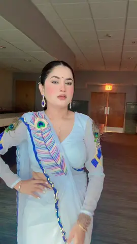 @@ujeli _creation  ko sari kasto lagyo??