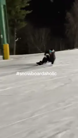 #fyp #snowboarding #snowboard #snowboardtiktok #fails 