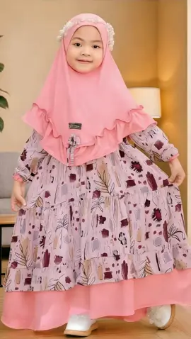 Gamis anak plus jilbab model syar’i #gamisanak #gamiskekinian #gamisanakkekinian #fashionanak #gamislebaran 