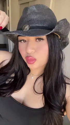 This hat is so faded omg not mine but quick lil video ✨