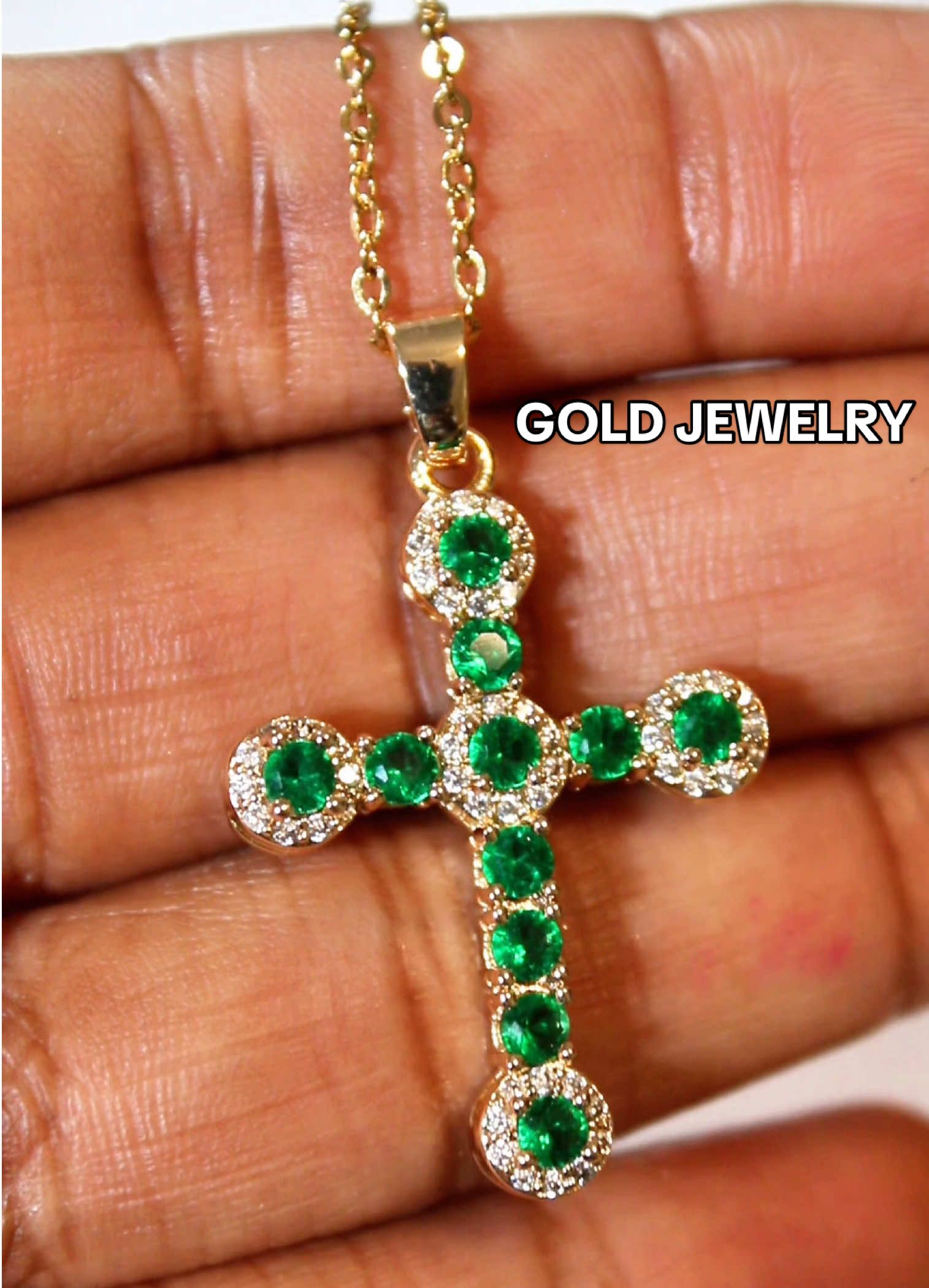 love this necklace 😍😍😍😍 #14kgoldjewelry #crossnecklace #goldjewelry #goldjewelryaesthetic 