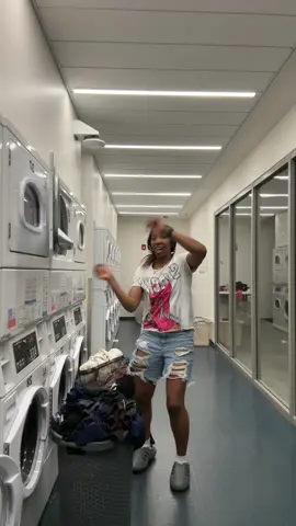 Last one for the night…. Mood cuz we started vlogging😊 @moriiii🫶🏽 