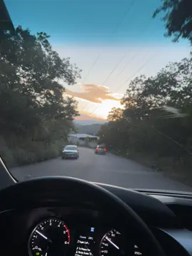 ✌🏼#borrador #fyp #hilux #musica #carretera 