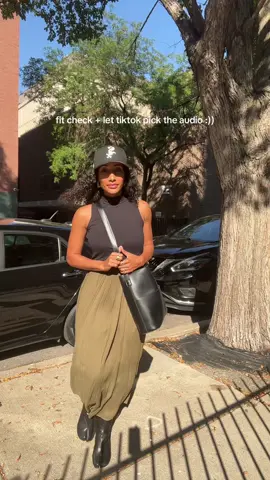 some gems from today’s message about the mentality of ppl committed to god.  god creates miracles for movement. obedience to your assignment is what you will be judged on. so don’t keep things god has called you to do on your shelves, move with urgency. the vision isn’t all on you. we are running together. lead, bring, grow + give daily for the kingdom. when the church is healthy the world is impacted. #churchfit #fitcheck #ootdideas 