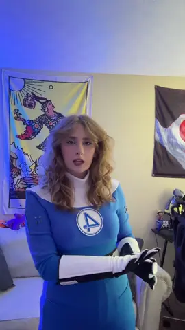 😟😟 i’m scared #invisiblewoman #fantasticfour #suestormcosplay #invisiblewomancosplay #fentysuperbrandday 
