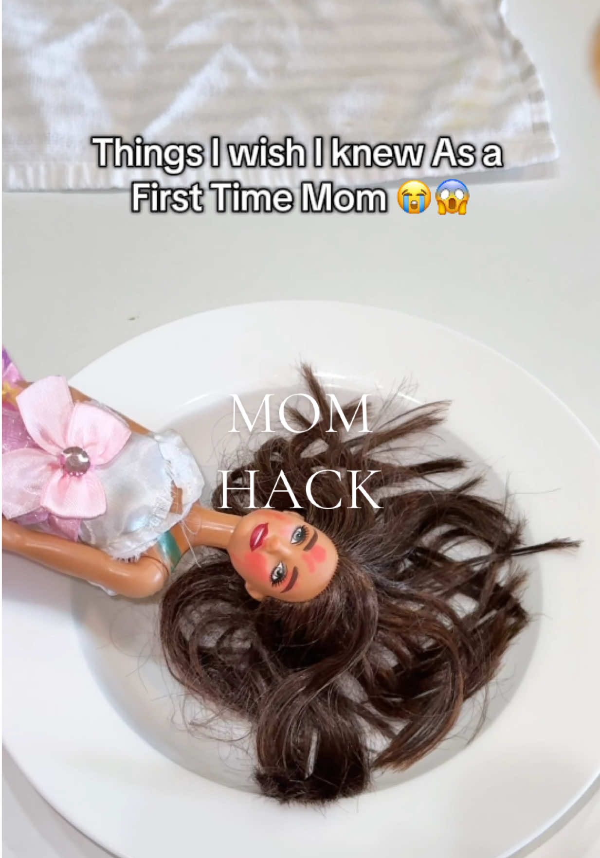 Things I wish I knew as a first time mom #MomsofTikTok #momhacks #firsttimemom #kidsoftiktok #momtips Useful mom hacks💞
