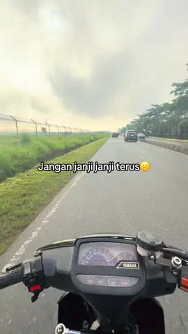 #fyppppppppppppppppppppppp #fzr2strok #fzrhitam #beranda 