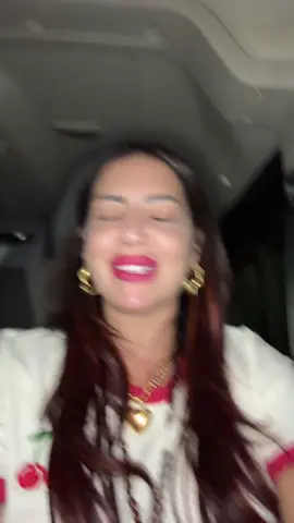 Marooo m sent na poetess😂😂😂😂❤️❤️❤️auguri a noi