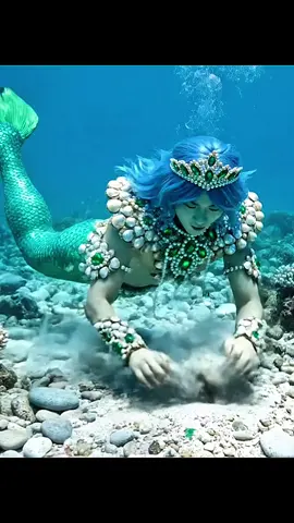 Ocean very rich with diamond 