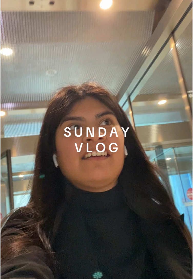 Picking up grandma 🤍 #latinacontentcreator #firstgenlatina #mexicanamerican #nietayabuela #mexicangrandmasbelike #abuelasdetiktok #chingona 