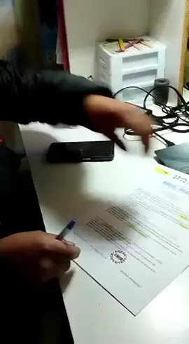 Firma del contrato está bien listo ahora 📑📚📗📖📕 #elsalvador🇸🇻 #ecuador🇪🇨 #mexico🇲🇽 #guatemala🇬🇹 #honduras🇭🇳  Préstamo rápido y Serio 