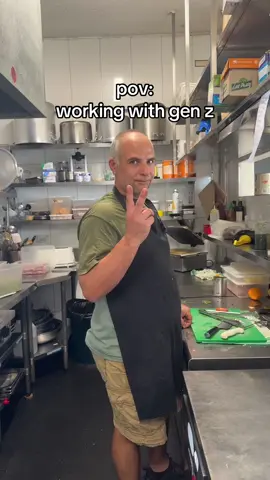 Chefs danis first tiktok appearance 🤩 he loves us I swear  #australia #favolosocafe #genz #workingholidayvisa #work #fyp #fypシ #foryoupage 