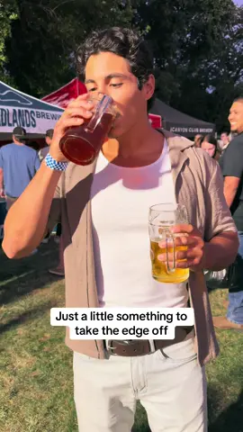 Double fistiing or nothing 🍻 